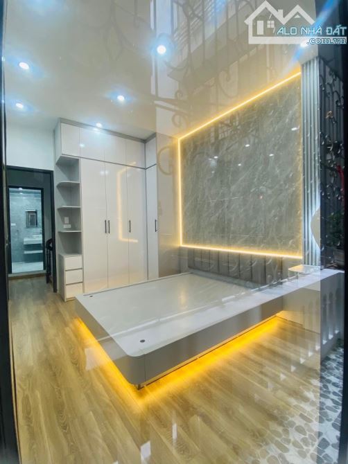 Nhà đẹp phố pháo Đài Láng full tiện ích - 1