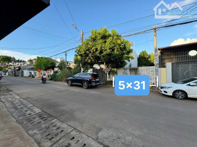 ĐẤT MẶT TIỀN NGUYỄN HỮU THẤU - VỊ TRÍ ĐẸP - DT: 5x32m - giá:4,2 tỷ - 1