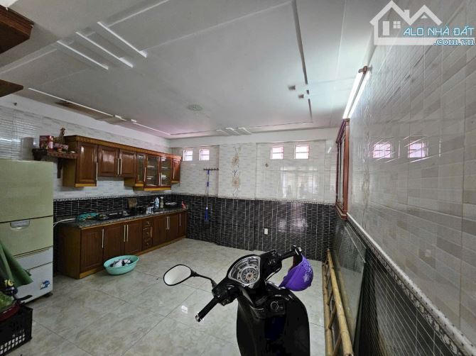 Mrs Tâm Bán nhà lô góc 3 mặt thoáng mặt đường Trại Lẻ, Lê Chân, Hải Phòng. 6,8 tỷ - 1