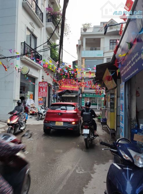 Giá rẻ HOT Nguyễn Văn Tuyết, Đống Đa, đường Ôtô tránh, nhà cũ, 95m, mt gần 5m, 24.45 tỷ - 1