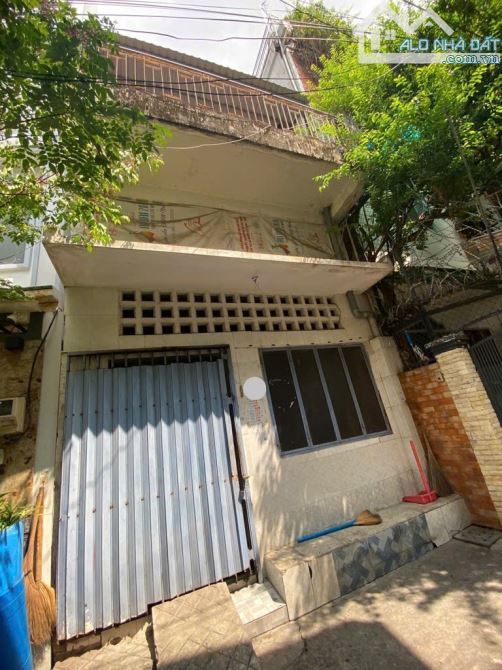 NHÀ P2 BÌNH THẠNH- BA GÁC -35M2(4,2x8)- 3 TẦNG- NỞ HẬU- GẦN CHỢ BÀ CHIỂU - 1
