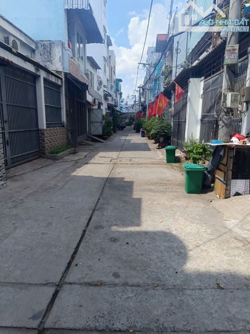Sót lại lô đất Lô Tư Gò Xoài Bình Tân 70m2 hẻm xe tải khu vực xây 4 Tầng Nhỉnh 4 tỷ - 1