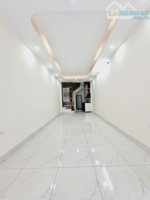 Bán nhà 5 tầng - 34m2 Cầu Đơ - Hà Đông, xây mới, ba gác tránh - ngõ thông, gần Metro HĐ - 1