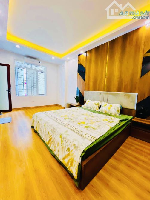 Bán nhà Ngọc Hà - sát Bảo Tàng - gần phố ,ngõ rộng 30m -  hơn 6 tỷ - 1
