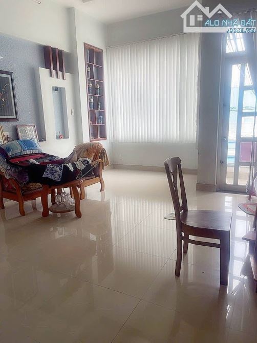 MẶT TIỀN KINH DOANH - PHƯỜNG TÂN SƠN NHÌ - TÂN PHÚ - 78M2 - 4 TẦNG BTCT - HOÀN CÔNG ĐỦ - 1