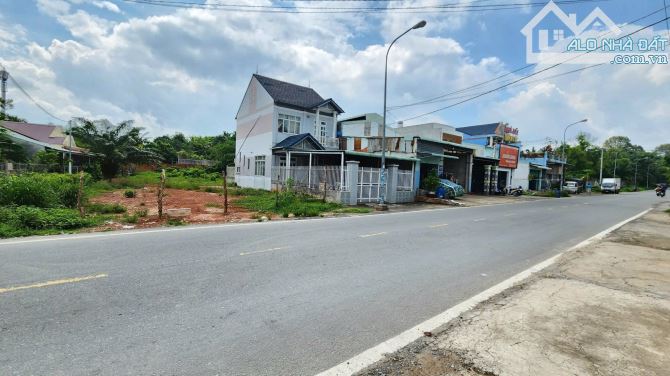 nhà 1 trệt 1 lầu 180.4m2 6ty8 TL MT đường Nguyễn Hữu Cảnh, p.Bình Nhâm - 12