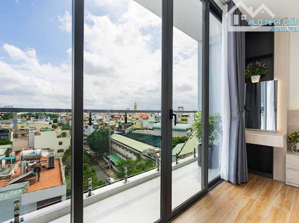 CĂN HỘ STUDIO BAN CÔNG VIEW THÀNH PHỐ SIÊU XỊN TẠI Q10 Kế đường Cách mạng tháng 8 - 12