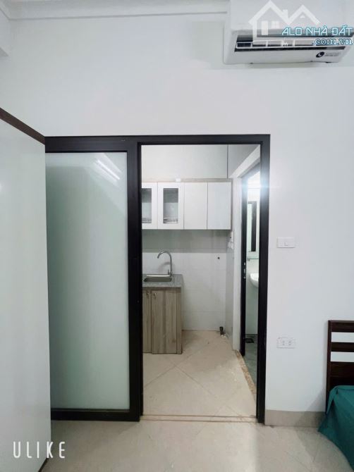 Cho Thuê CCMN 43 Trung Kính Cầu Giấy 25m2 Studio Cửa Sổ Giếng Giời Bếp Riêng Thang Máy - 12