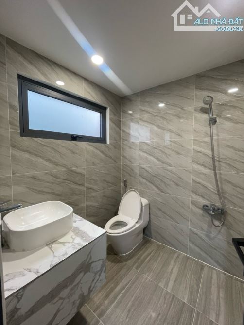 BÁN NHÀ HẺM 60 LÂM VĂN BỀN, TÂN KIỂNG - 2 TẦNG - XE Ô TÔ NGỦ TRONG NHÀ - 17