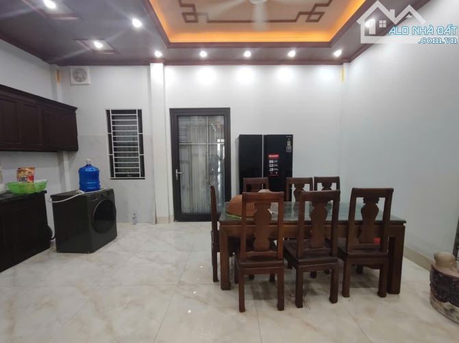 BÁN NHÀ MẶT ĐƯỜNG HƯNG PHÚC, Ô TÔ TRÁNH, VIEW HỒ, NHÀ MỚI Ở LUÔN, SỔ ĐẸP - 2