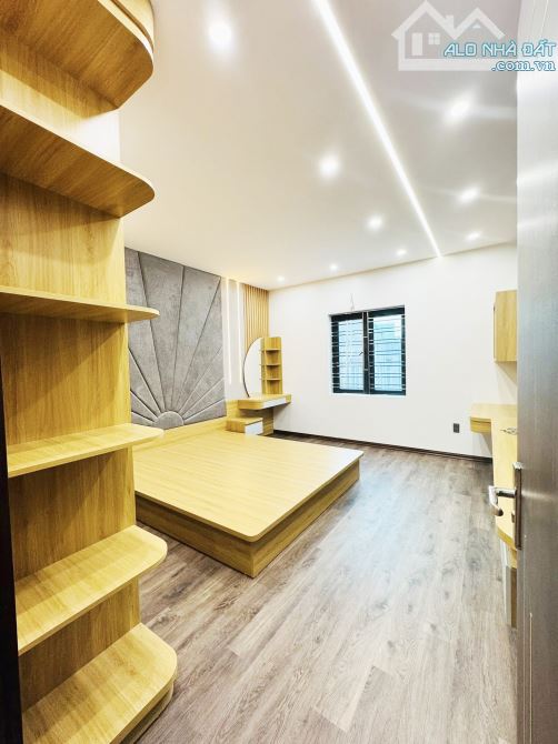 Bán nhà xây mới TĐC Đằng Lâm - Ngô Gia Tự. DT 61m2 x 4,5T Thang Máy - 2