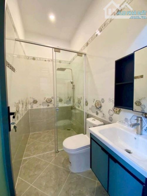 NHÀ 5 TẦNG MẶT TIỀN BÌNH GIÃ- PHƯỜNG 8- TP.VT- S=123m2=4,1x30m CÓ 12 PHÒNG KD- GIÁ 15,5 TỶ - 3