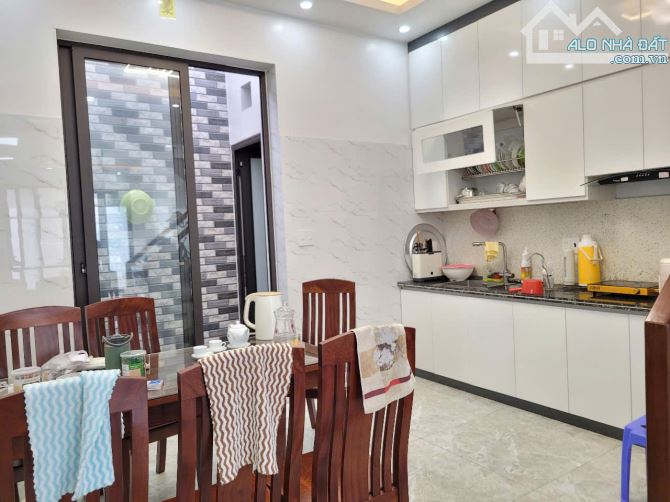 Bán Nhà 3.5 tầng móng khoan nhồi Đồng Hòa Kiến An Hải Phòng oto 4 chỗ vào nhà giá 3.45 tỷ - 2