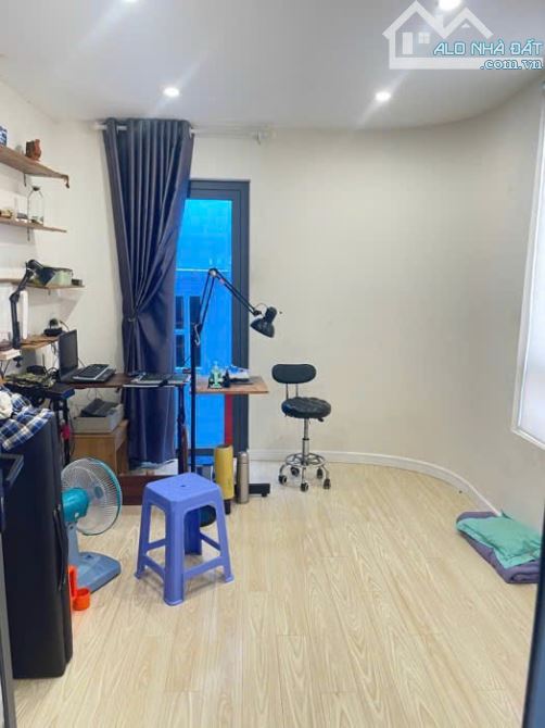 CHỦ CẦN BÁN GẤP NHÀ MỚI 3 TẦNG -35M2- GIÁP PHAN XÍCH LONG- Nở Hậu - 2