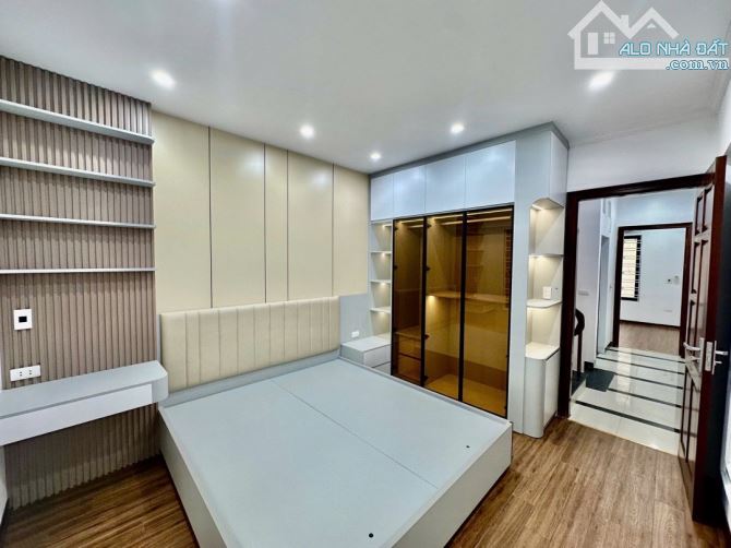 Nhà đẹp phố Khương Trung – Lô góc, ô tô vào nhà, kinh doanh ngày đêm – Giá 12.5 tỷ - 2