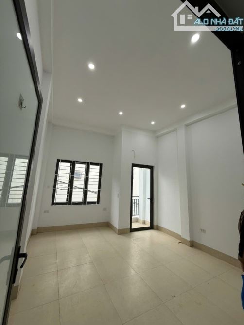 Chủ gửi bán nhà 3 tầng, 3 ngủ tổ 6 TT Quang Minh, Mê Linh giá nhỉnh 3 tỷ - 2