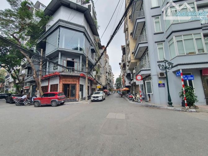 Bán nhà phố Trấn Vũ Ba Đình kinh doanh vỉa hè rộng dt46m2 x 3 tầng giá 25 tỷ - 2