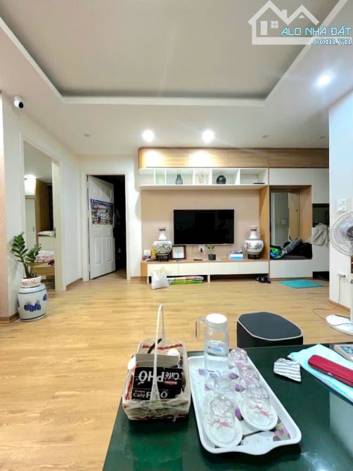Cần bán chung cư Mỗ Lao 126m2. 6 tỷ. - 2