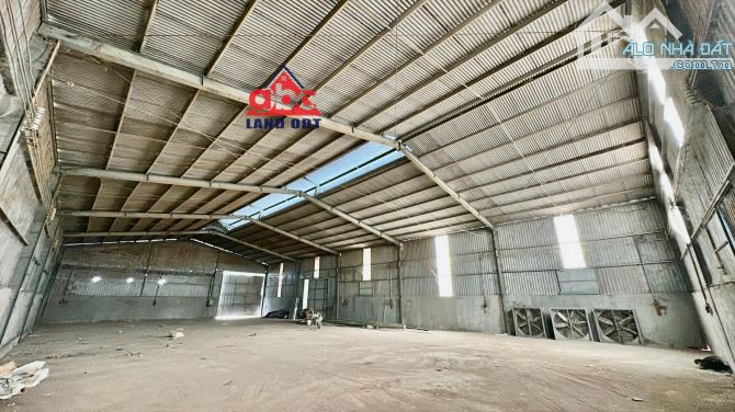 Cho thuê xưởng gần Trường Nghề Hoà Bình , cách Biên Hoà 5km - 2