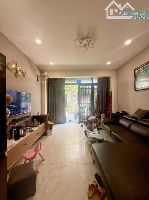 Bán Nhà Lê Văn Quới - Bốn Xã Bình Tân - Hẻm Xe Tải - 2 Tầng BTCT - 4 x 9m - Hơn 3 Tỉ - 2