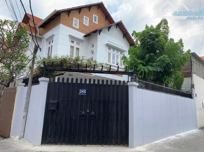 Bán nhà mặt tiền gần trục Nguyễn Văn Hưởng Q.2 - 12x31m - 3 tầng HĐT 120tr giá chỉ 59 tỷ. - 2