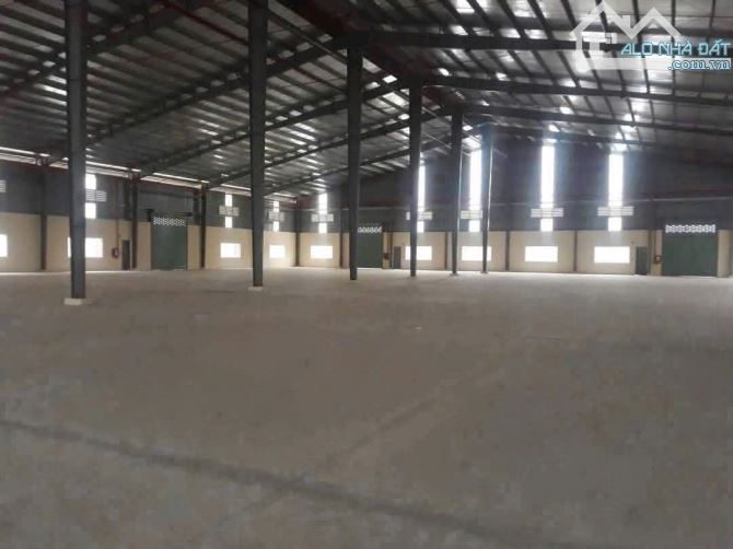 Cần bán nhà xưởng 20.000m2 trong KCN Đức Hòa, Long An