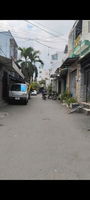 Bán nhà đường số Phường 4 Quận 8. Nhà gần Chợ Phạm Thế Hiển - 2