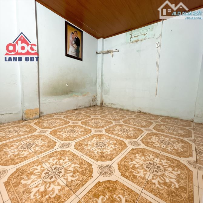 Bán nhà cấp 4 cũ 2 mặt tiền trước sau phường Tân Tiến. - 2