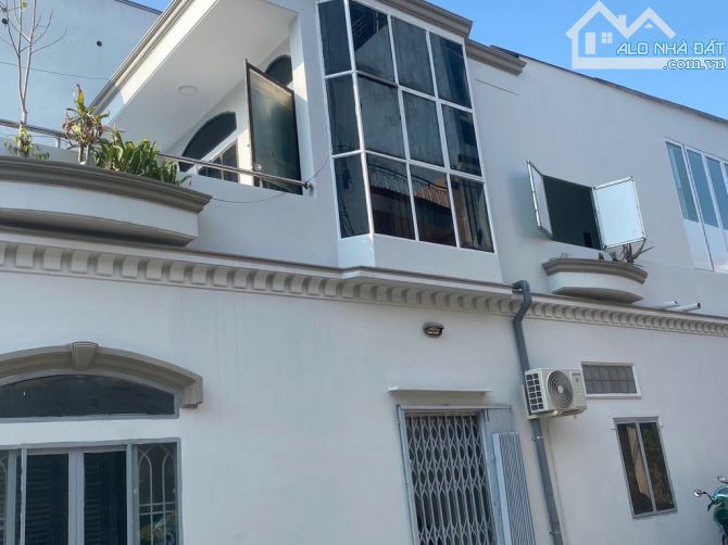 Đường Tân Kỳ Tân Quý mở rộng — BHH A . Bán nhà mặt tiền kinh doanh 80m2 . Giá chỉ 4.x tỉ - 2
