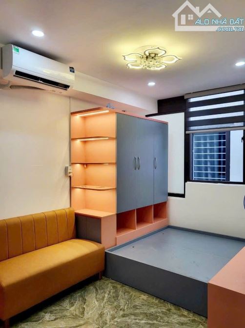 BÁN NHÀ MẶT PHỐ NGUYỄN CHÍNH LÔ GÓC - GIÁ ĐẦU TƯ - 87m*3T*5M MT - KINH DOANH CHỈ 15 TỶ - 2