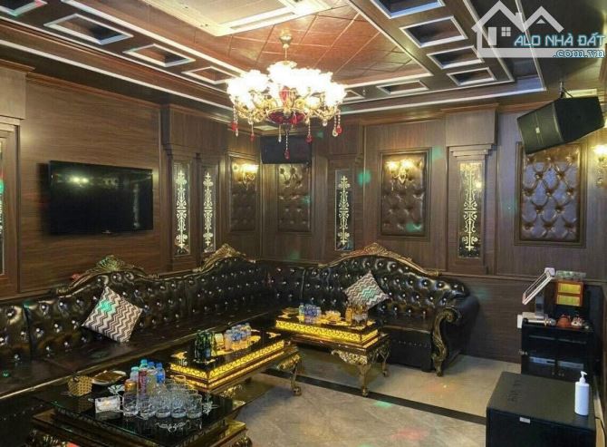 BÁN TOÀ NHÀ MẶT PHỐ NGUYỄN KHANG 82m2 - 7T THANG MÁY - MT 5m - 47.5 TỶ - 2 MẶT TIỀN - KD - 2