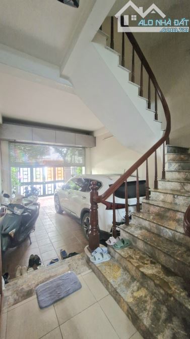Nhà liền kề Lê Quang Đạo 76m2 sổ đỏ, ô tô đỗ ngày đêm 22 tỷ - 2