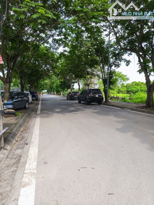 CHỦ CẦN BÁN MẢNH ĐẤT,CỔ LINH KHU TÁI ĐỊNH CƯ THẠCH BÀN 51M,ĐƯỜNG 6M VIEW HỒ. - 2