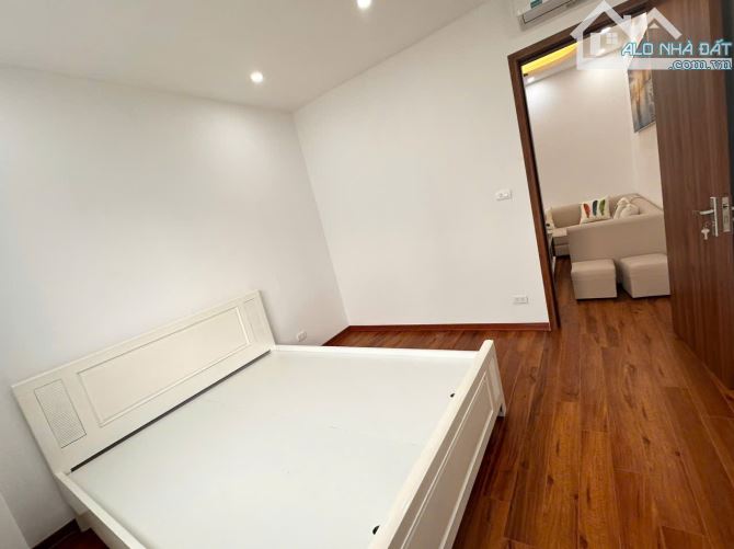 Bán căn hộ chung cư 70 m2, 2 PN,2WC khu đô thị Trung Hòa Nhân Chính, - 2