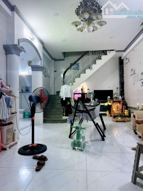 Bán Nhà 2 Tầng 37m², Mặt Tiền 5m, Lý Thường Kiệt – Gần Chợ Gò Vấp, Giá Tốt - 2
