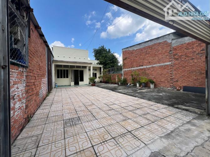 Bán nhà mặt tiền đường 9 Tăng Nhơn Phú B quận 9 15tỷ/235m2. - 2