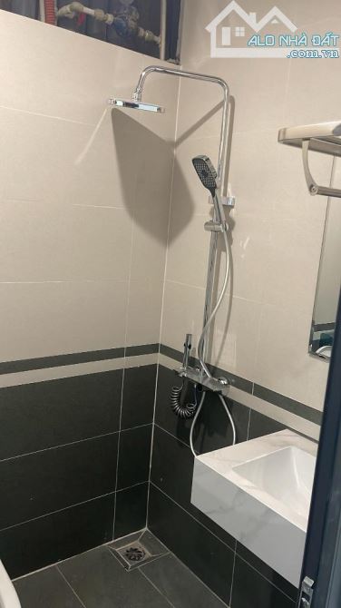 Bán nhà ngõ 460 Thụy Khuê, diện tích 43m2, 6 tầng, 4 phòng ngủ, giá 7.95tỷ ( có thương lượ - 2