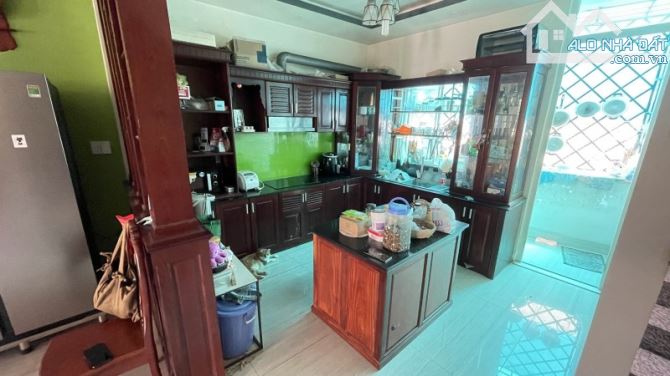Bán Nhà 104m² Mặt Tiền Đường GS14 – Dĩ An – Giá Chỉ 11 Tỷ – Xe Hơi Ngủ Trong Nhà - 2