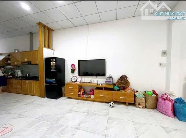 Bán nhà cấp 4 đường nguyễn khánh toàn, Vĩnh Hải. Cách biển vài bước 🔥 - 2