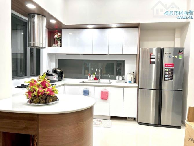 BÁN NHÀ 4 TẦNG.MT NGUYỄN HỮU TIẾN.P TÂY THẠNH . TÂN PHÚ. DT 160M . GIÁ 23.5 TỶ - 2