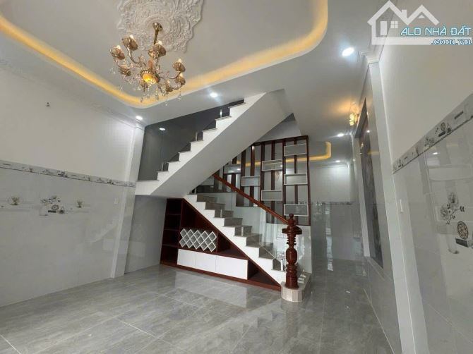 Gấp. chủ nhà nợ dí tới chân. bán gấp căn 82m2 660tr ở Phước Hiệp Hóc Môn - 2