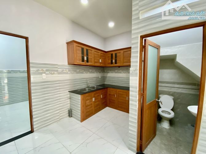 HẺM XE HƠI, BHH A, BÌNH TÂN - 4 X 12M - TRỆT LẦU - 4 PN - VUÔNG VỨC - GIÁ 4.X TỶ. - 2