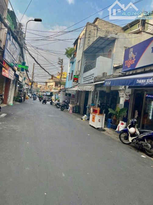 [CHẠM MỐC 2025 – DEAL SIÊU HIẾM] Bán Nhà 1T 3L 3PN 2WC  Đường Đỗ Tấn Phong 20m2  2 TỶ 450 - 2