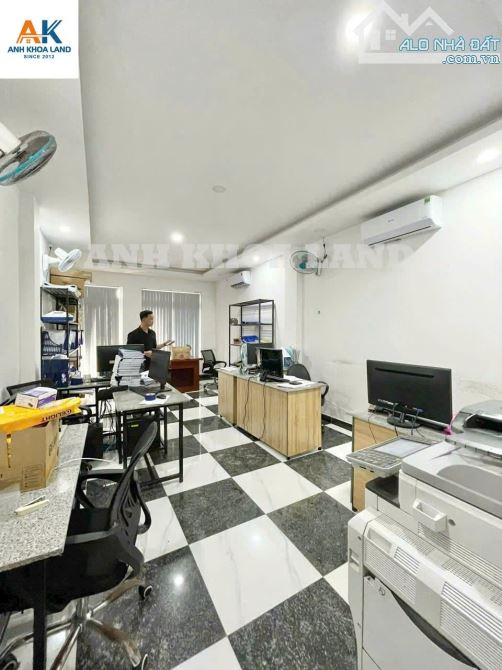 BÁN NHÀ MẶT TIỀN 1 TRỆT 3 LẦU - ĐƯỜNG SỐ 11 - PHƯỜNG TRƯỜNG THỌ - 104.6m2, THU NHẬP 30TR - 2