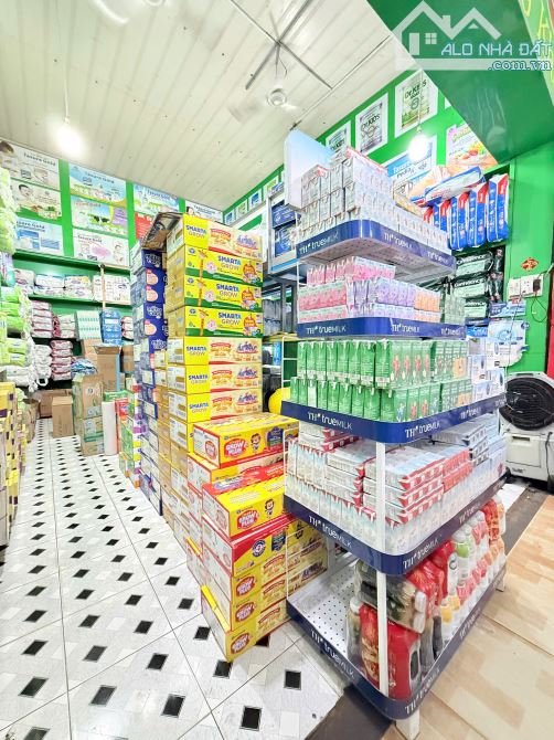 Bán nhà Mặt tiền kinh doanh - Trần Thị Cờ - Đang cho thuê gần 20tr - Chỉ 13.5 tỷ - 2