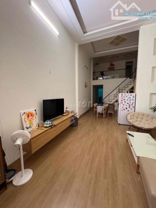 Bán Nhà Mặt Tiền A4 | Gần Chợ Châu Sơn - Xây Kiên Cố 1 Trệt 1 Lửng - Chỉ 3 Tỷ xxx ! - 2