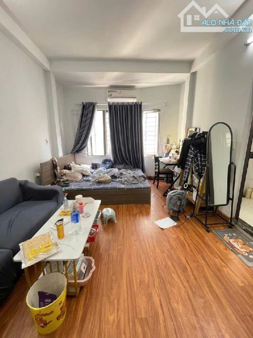 GIÁ TỐT!!!TRUNG TÂM Q.HOÀNG MAI- CHỈ 6TY4- 38M2- 5 TẦNG- 2 MẶT THOÁNG- VF3 ĐẬU CỬA - 2