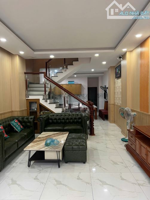 Bán nhà 3 tầng hẻm Nguyễn Thị Định, Phước Long, Nha Trang. DT: 85m2. Giá bán 6ty250tr - 2