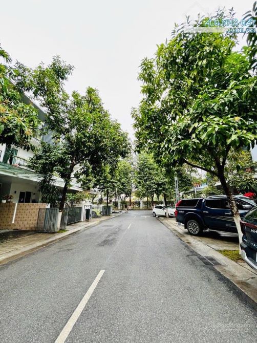 Bán biệt thự liền kề ParkCity Hà Nội - Lê Trọng Tấn - DT xây dựng 120m2 giá 29 tỷ. - 2