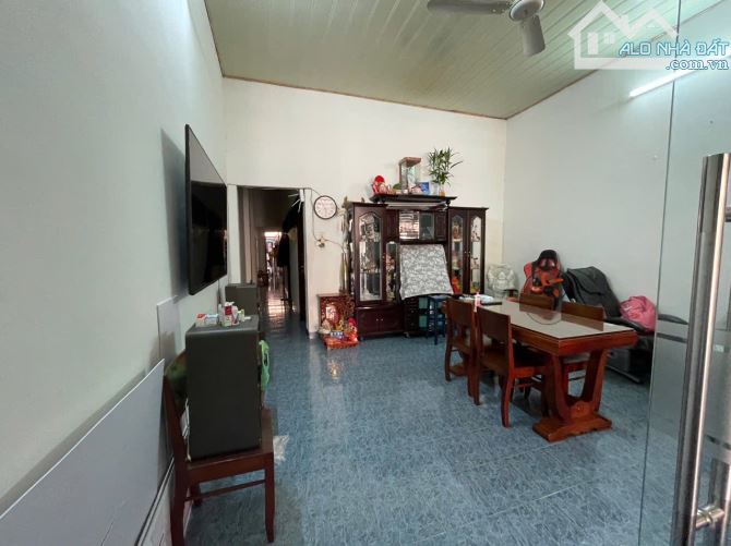 Bán nhà Cấp 4 mặt tiền đường Phùng Hưng - 2